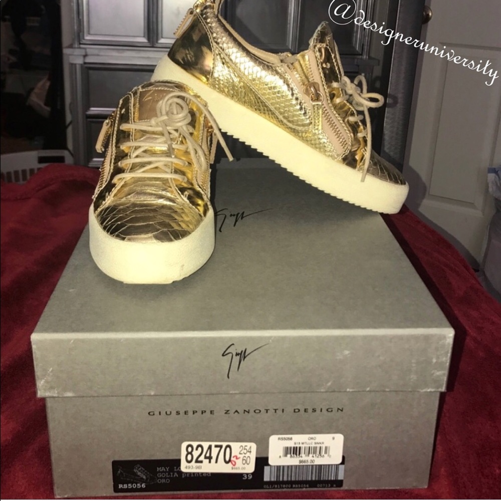 Gold Giuseppe Zanotti Sneaker